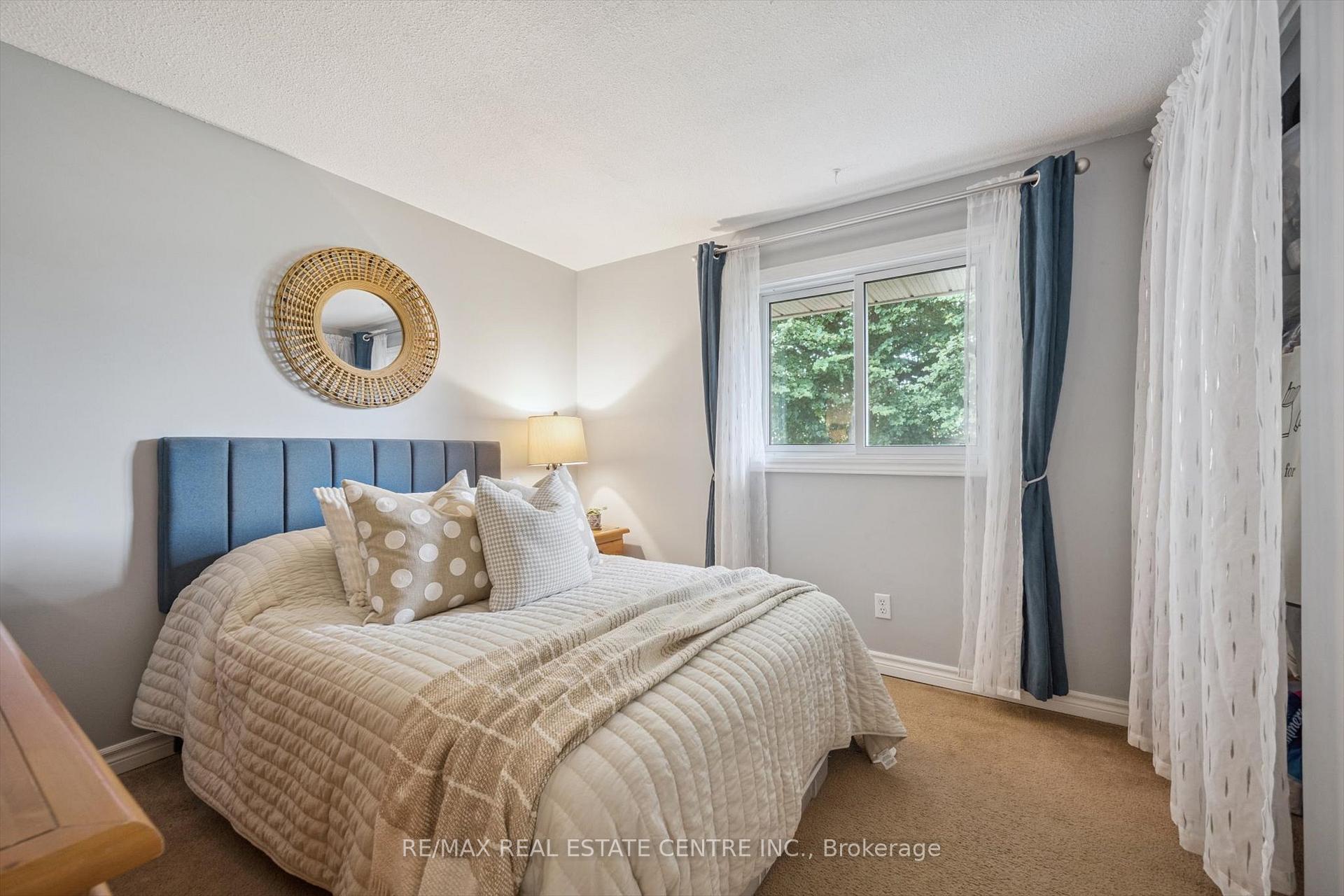 Photo 21 of Unit 2, 375 Kingscourt Drive, Waterloo — HOMEH