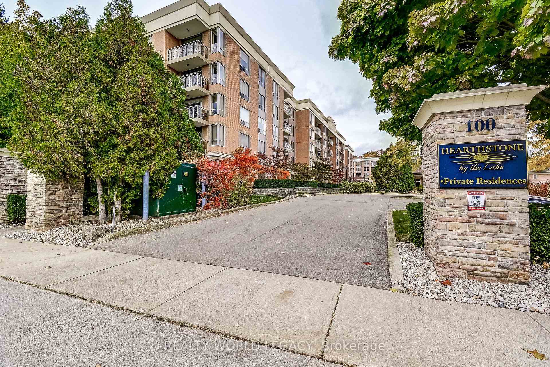 Front of Unit 2509, 100 Burloak Drive
