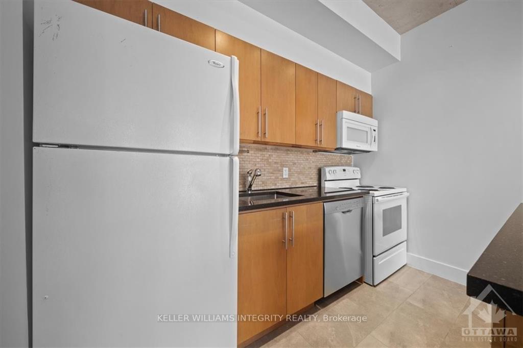 Photo 5 of Unit 204, 383 Cumberland Street, Ottawa, Lower Town/Byward Market — HOMEH