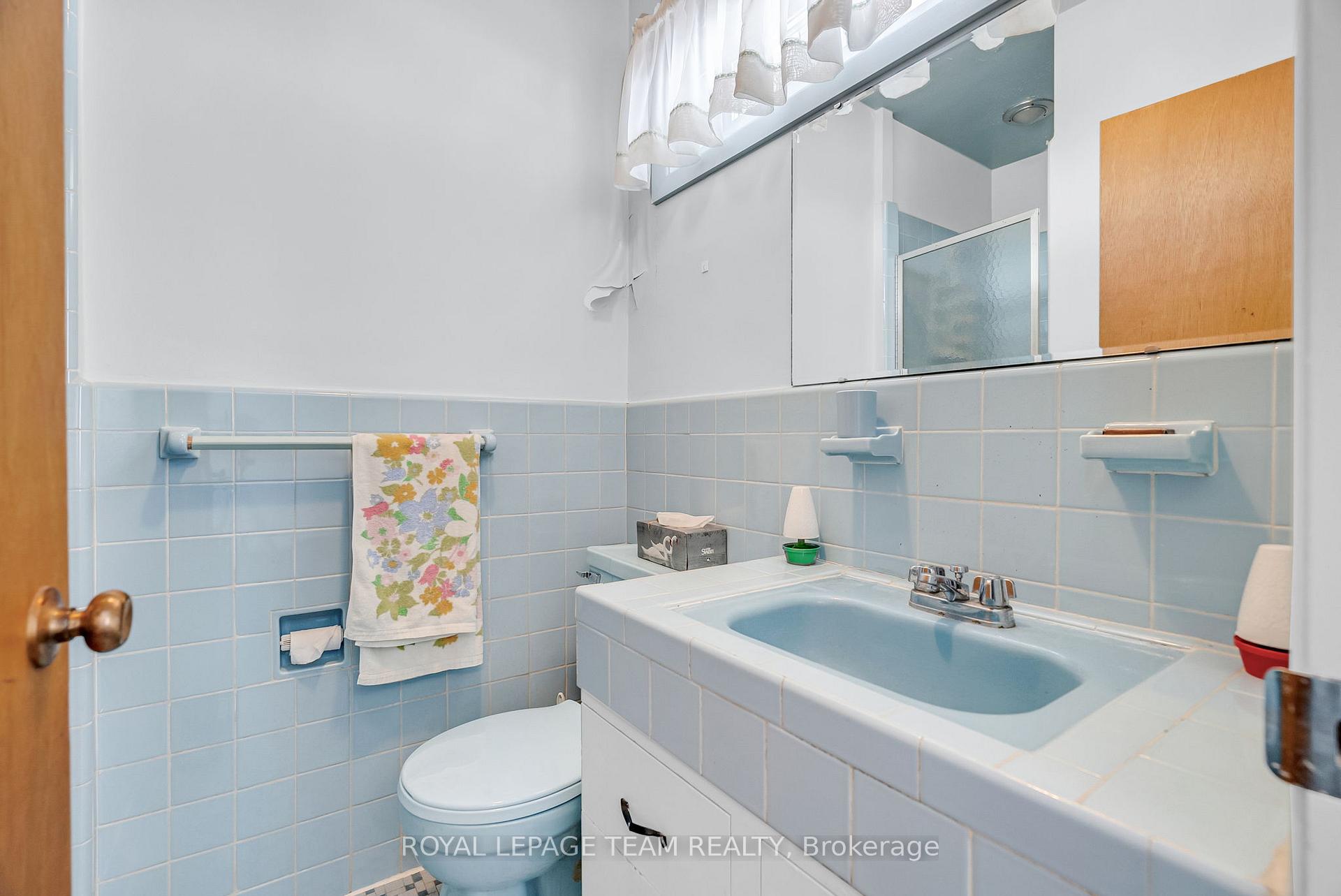 Photo 14 of 461 Parr Avenue, Ottawa, Laurentianview — HOMEH