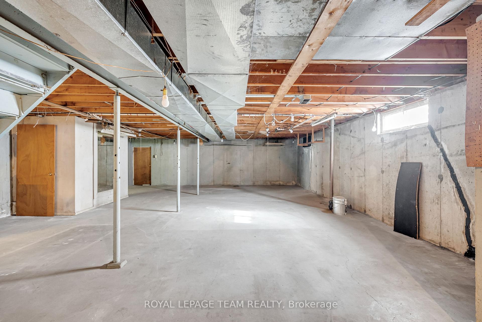 Photo 25 of 461 Parr Avenue, Ottawa, Laurentianview — HOMEH