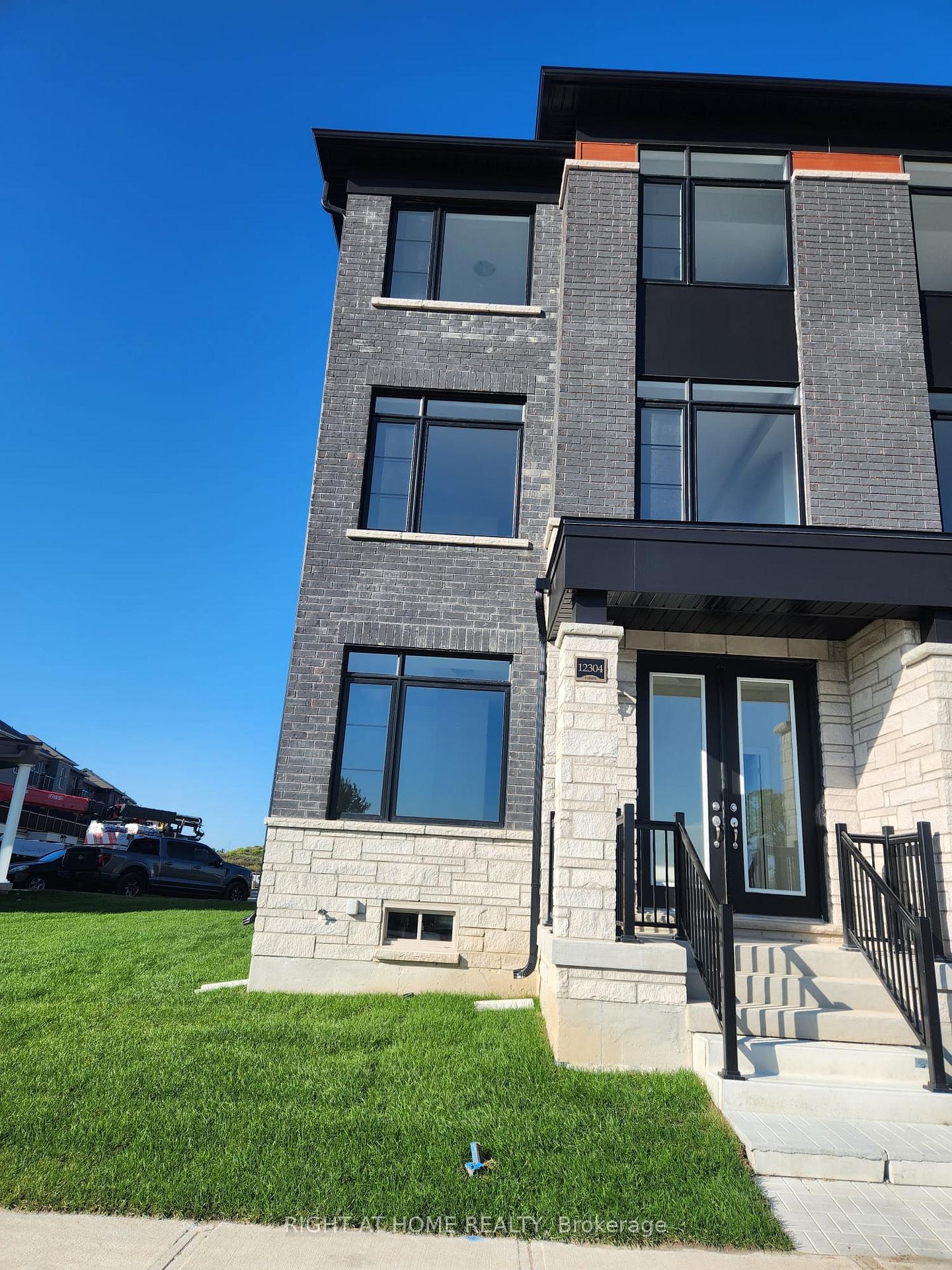Photo 3 of 12304 Mclaughliin Road, Caledon, Rural Caledon — HOMEH