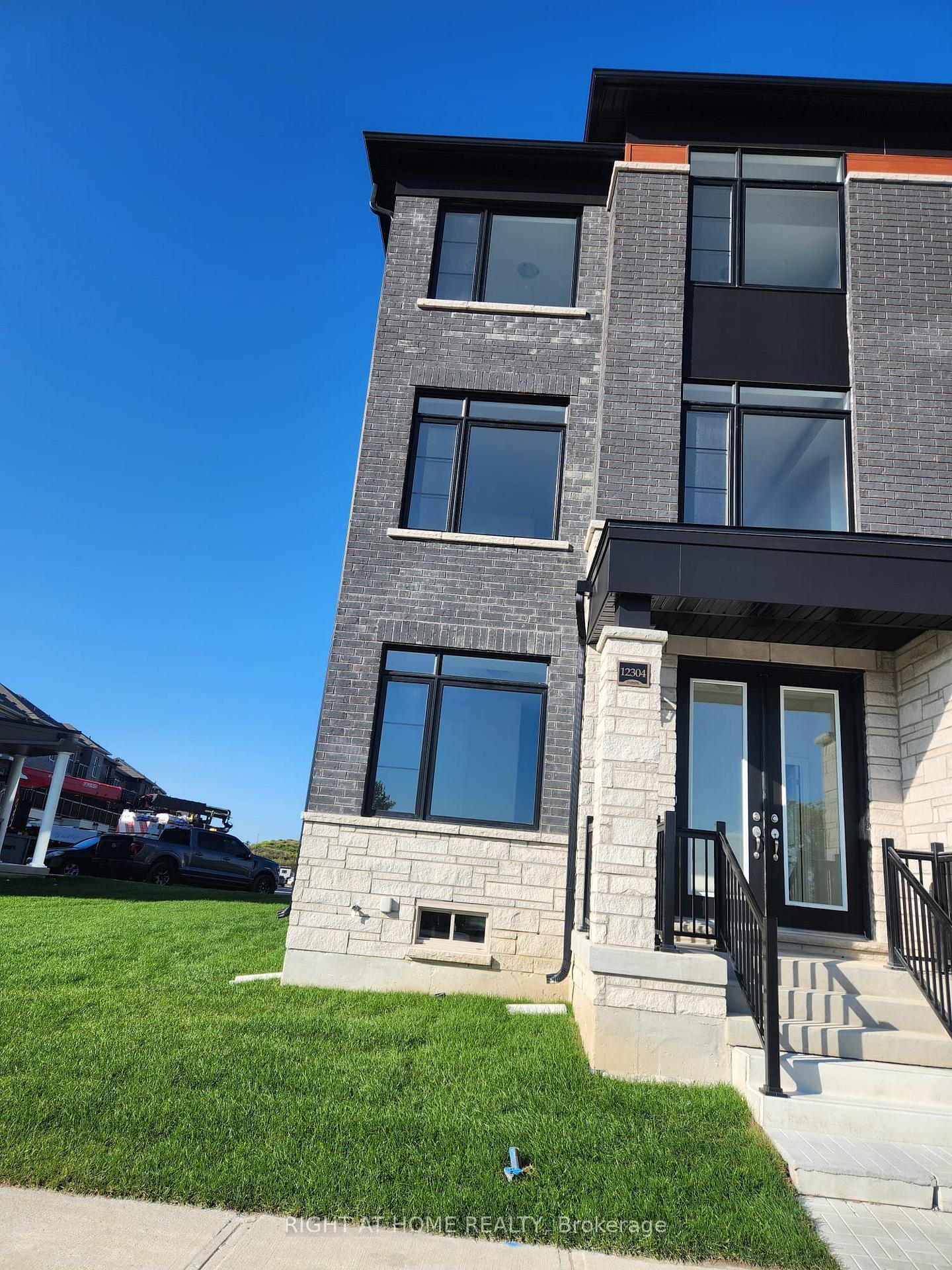 Photo 2 of 12304 Mclaughliin Road, Caledon, Rural Caledon — HOMEH