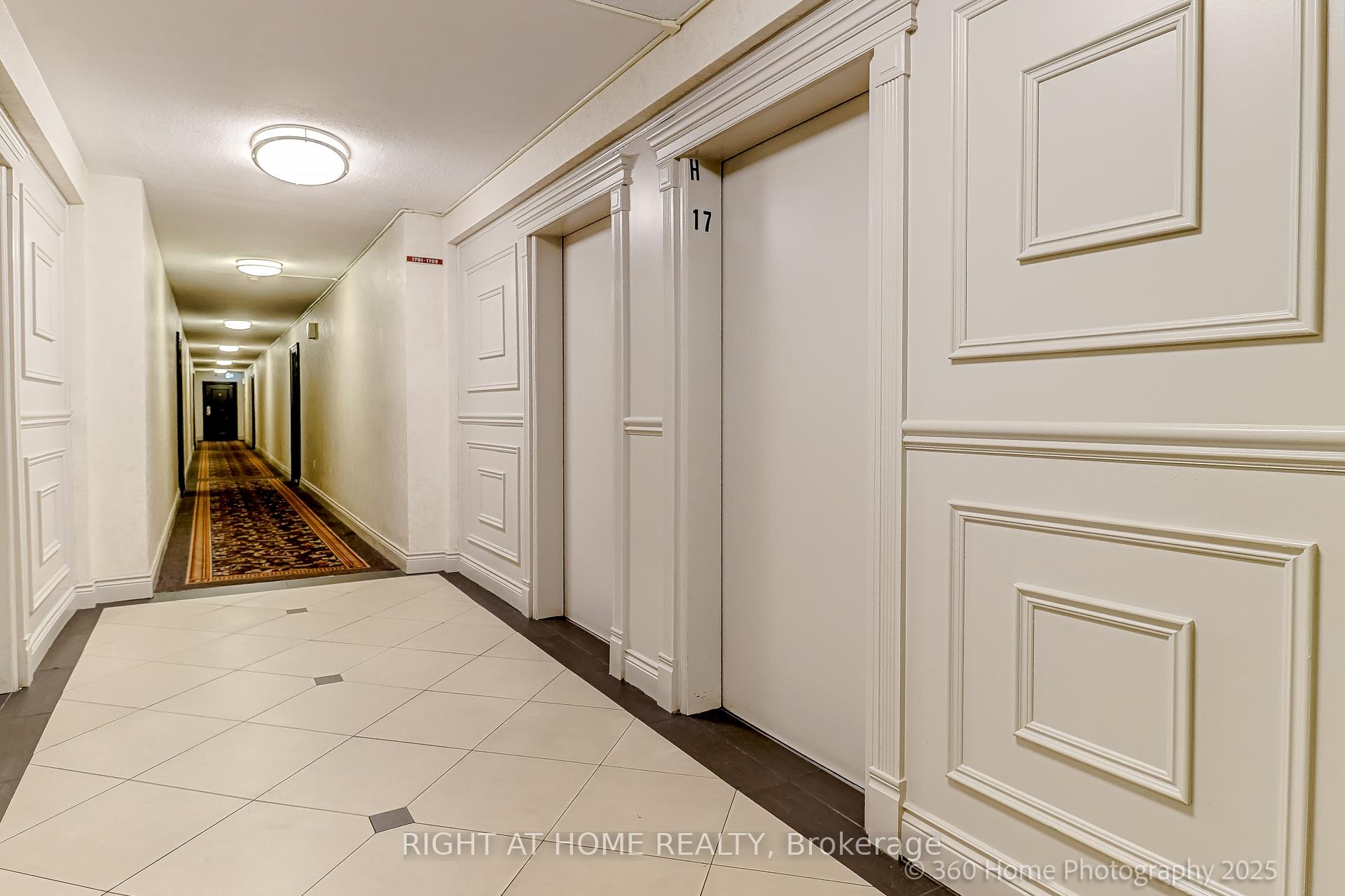 Photo 3 of Unit 1709, 60 Pavane Link Way, Toronto, Flemingdon Park — HOMEH