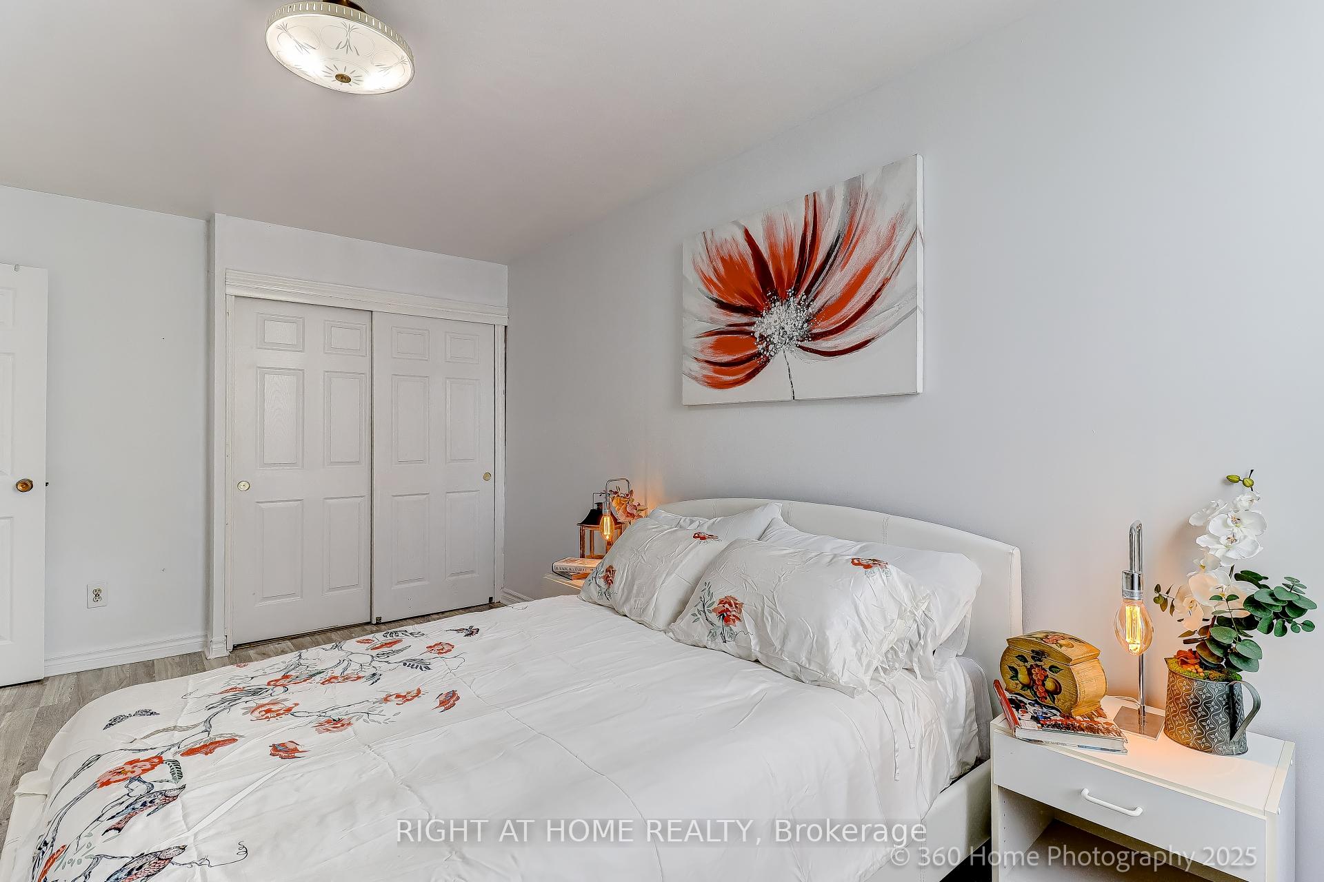 Photo 11 of Unit 1709, 60 Pavane Link Way, Toronto, Flemingdon Park — HOMEH