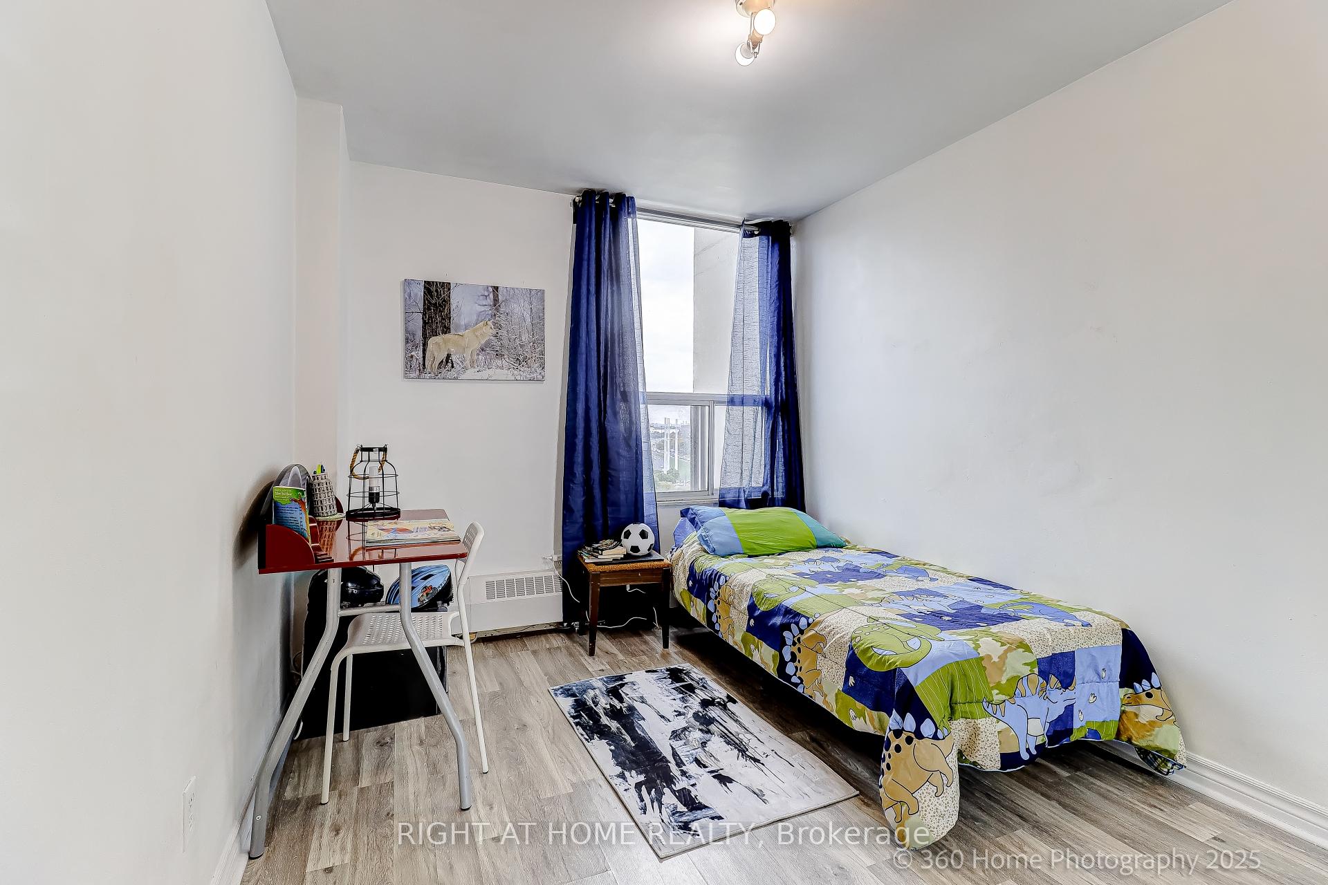 Photo 13 of Unit 1709, 60 Pavane Link Way, Toronto, Flemingdon Park — HOMEH