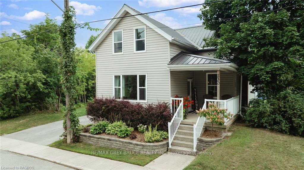 Photo 2 of 130 4TH St, Arran-Elderslie — HOMEH
