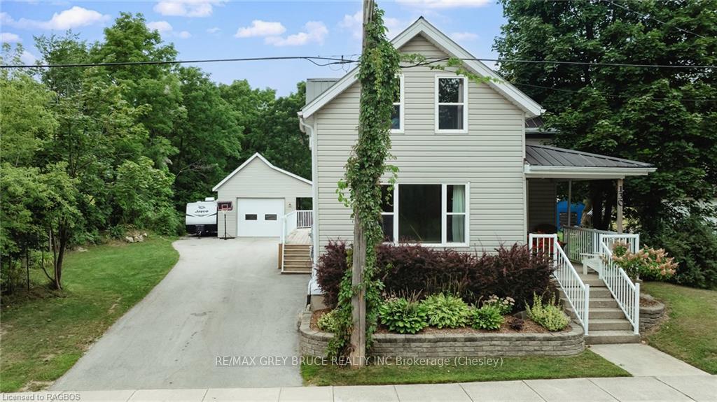 Photo 3 of 130 4TH St, Arran-Elderslie — HOMEH