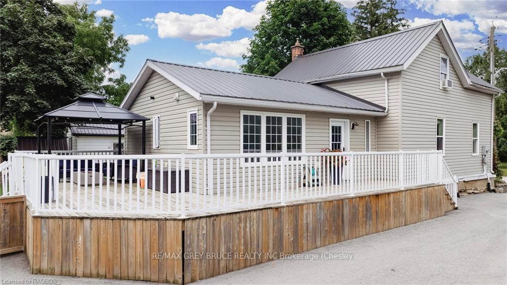 Photo 8 of 130 4TH St, Arran-Elderslie — HOMEH