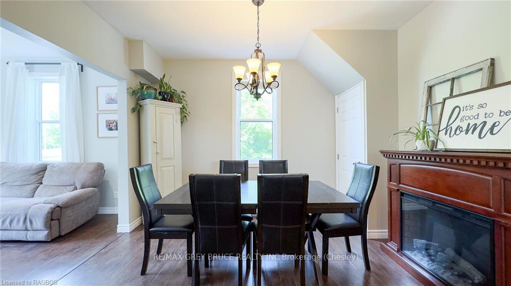 Photo 11 of 130 4TH St, Arran-Elderslie — HOMEH