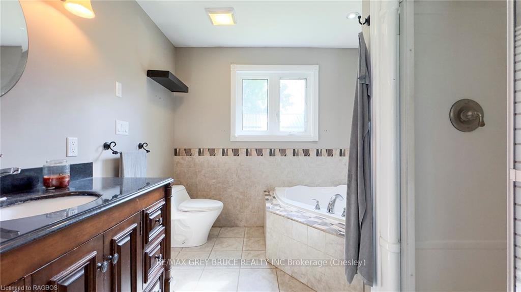 Photo 25 of 130 4TH St, Arran-Elderslie — HOMEH