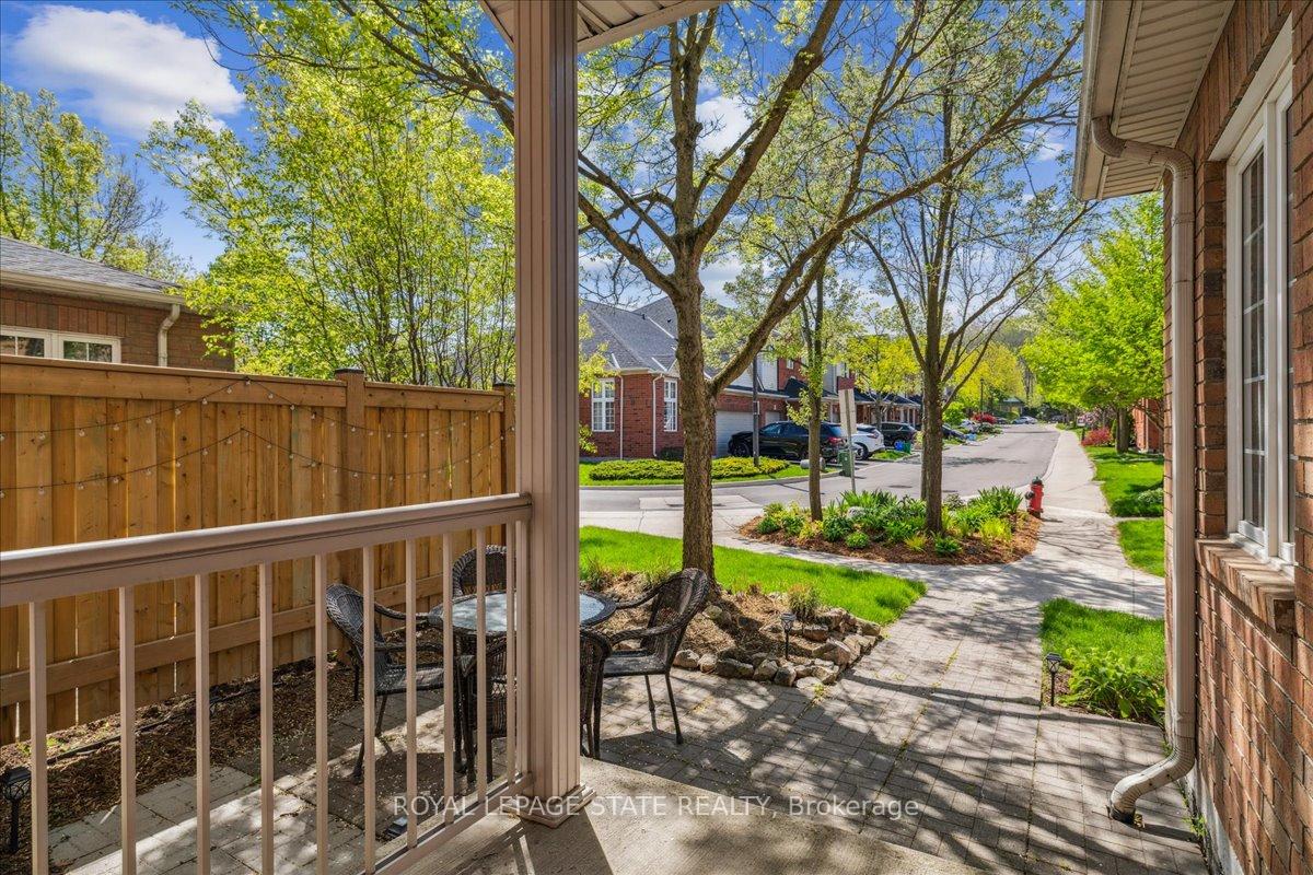 Photo 12 of Unit 16, 100 Beddoe Drive, Hamilton, Chedoke Park — HOMEH