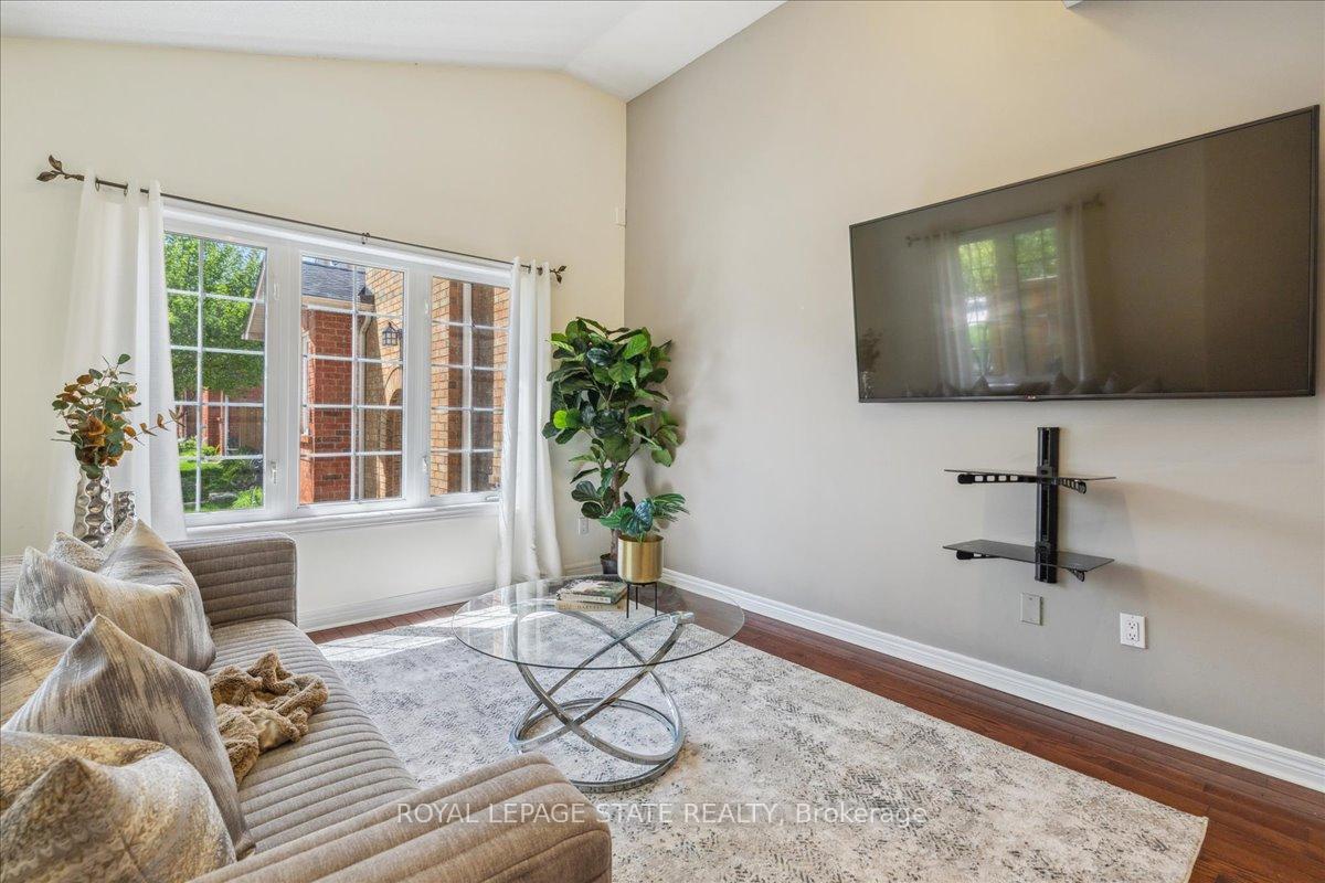 Photo 18 of Unit 16, 100 Beddoe Drive, Hamilton, Chedoke Park — HOMEH