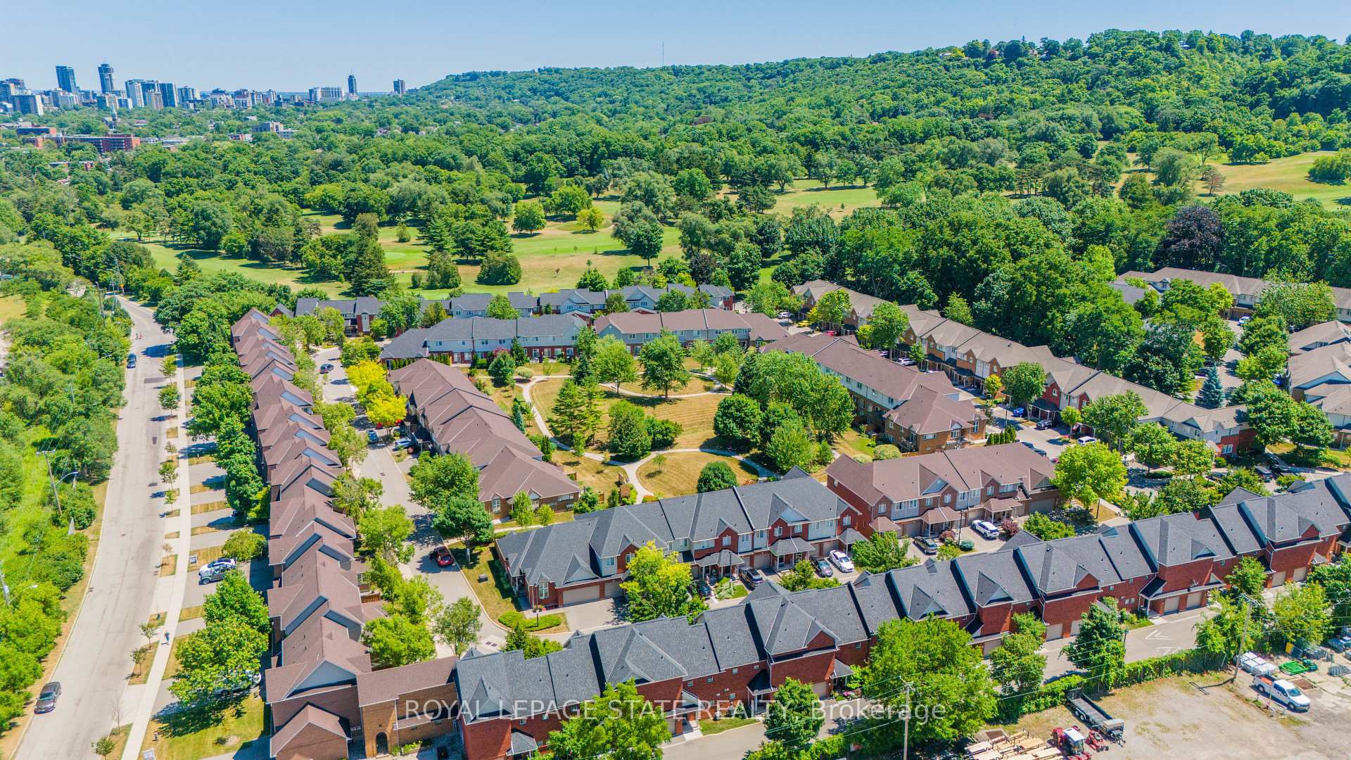 Photo 45 of Unit 16, 100 Beddoe Drive, Hamilton, Chedoke Park — HOMEH