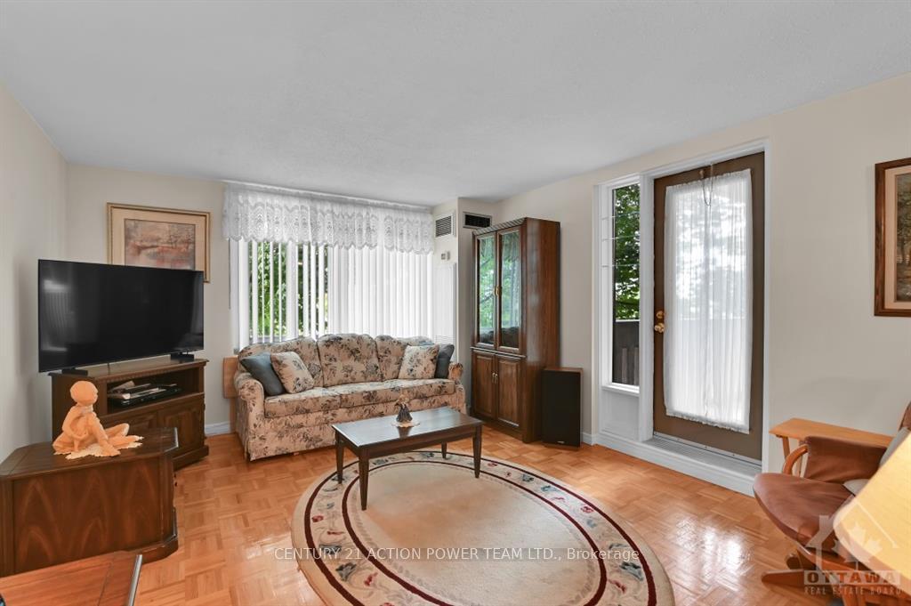 Photo 15 of Unit 202, 1599 Lassiter Terrace, Ottawa, Beaconwood — HOMEH