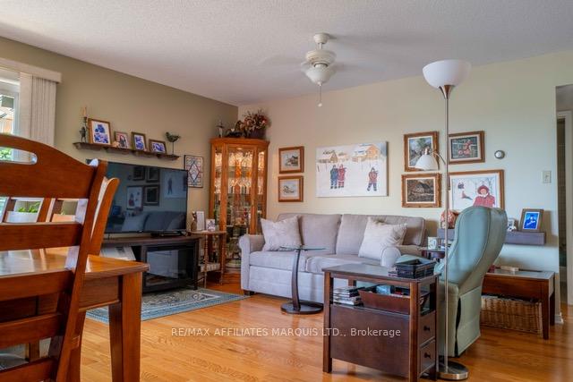 Photo 9 of Unit 406, 121 Water Street W, Cornwall — HOMEH