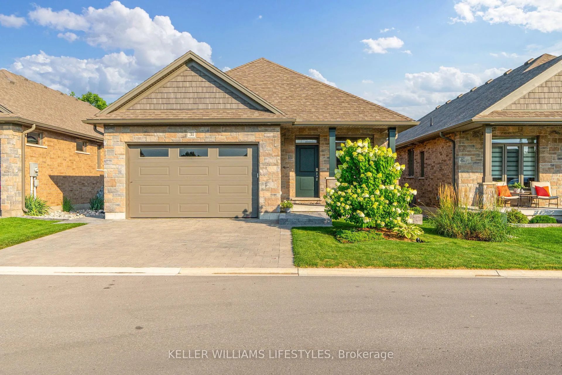 Photo 2 of Unit 31, 159 Collins Way, Strathroy-Caradoc, SE — HOMEH