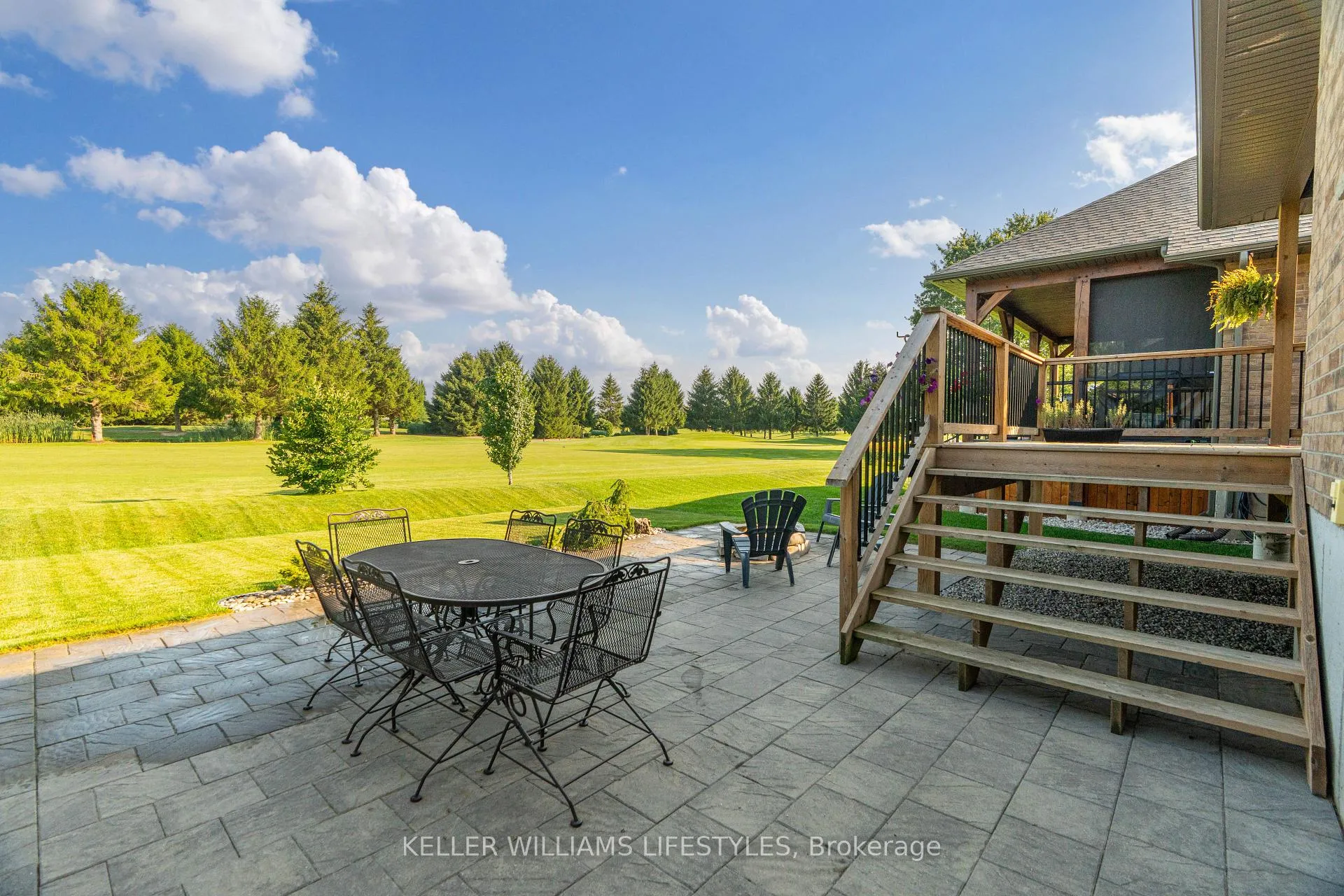 Photo 5 of Unit 31, 159 Collins Way, Strathroy-Caradoc, SE — HOMEH