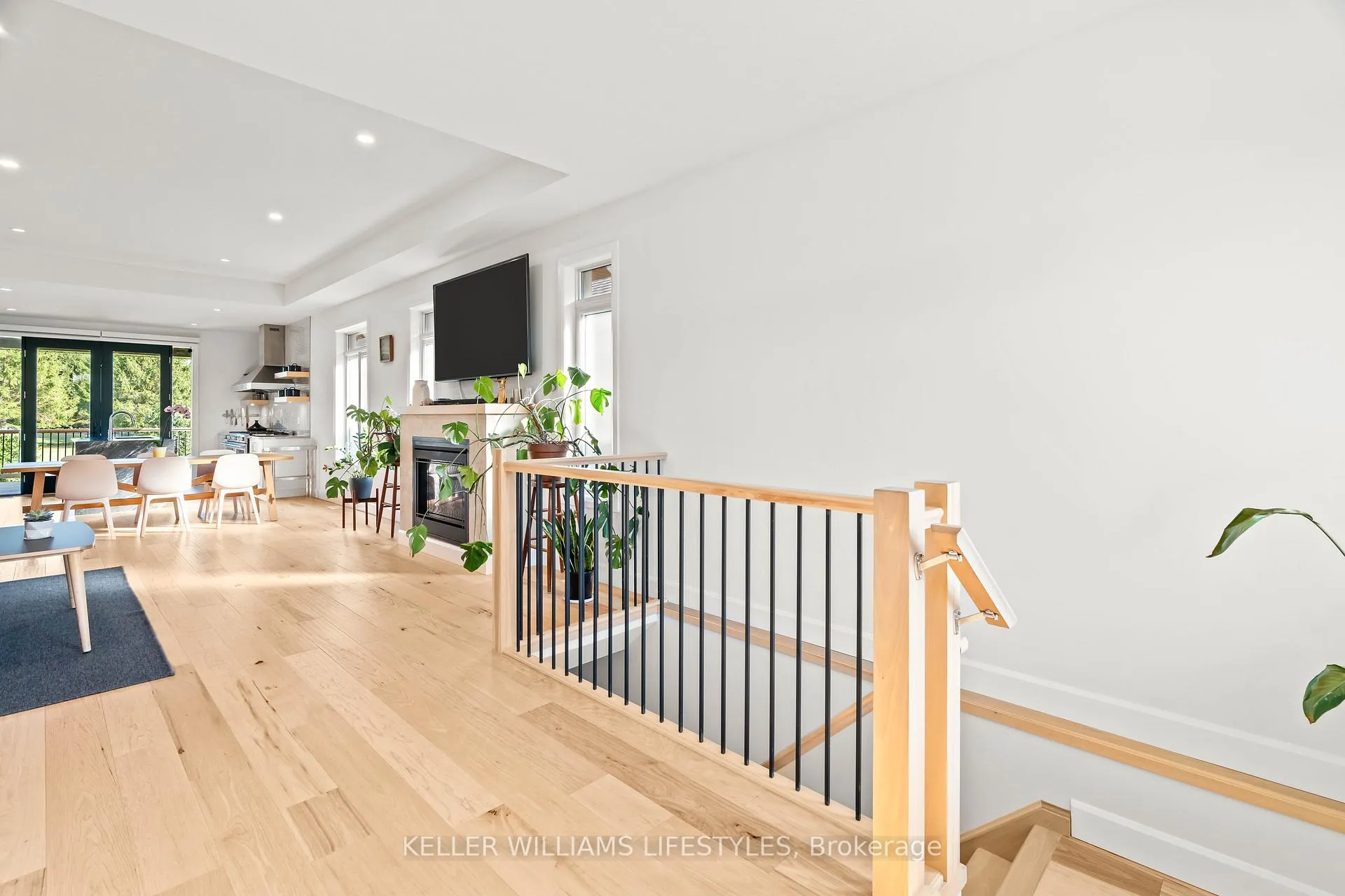 Photo 13 of Unit 31, 159 Collins Way, Strathroy-Caradoc, SE — HOMEH
