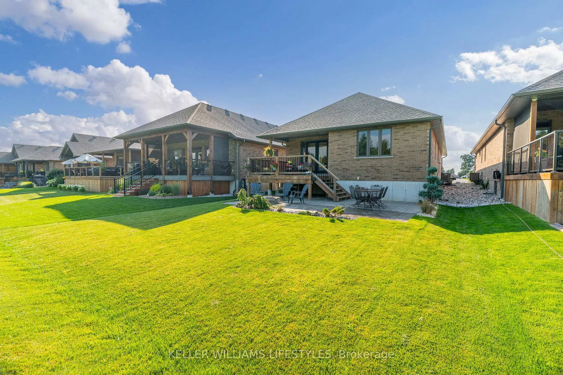Photo 45 of Unit 31, 159 Collins Way, Strathroy-Caradoc, SE — HOMEH