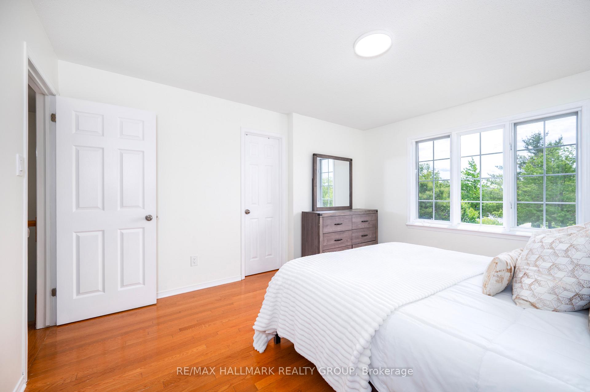 Photo 17 of 73 Palmadeo Drive, Ottawa, Barrhaven - Longfields — HOMEH