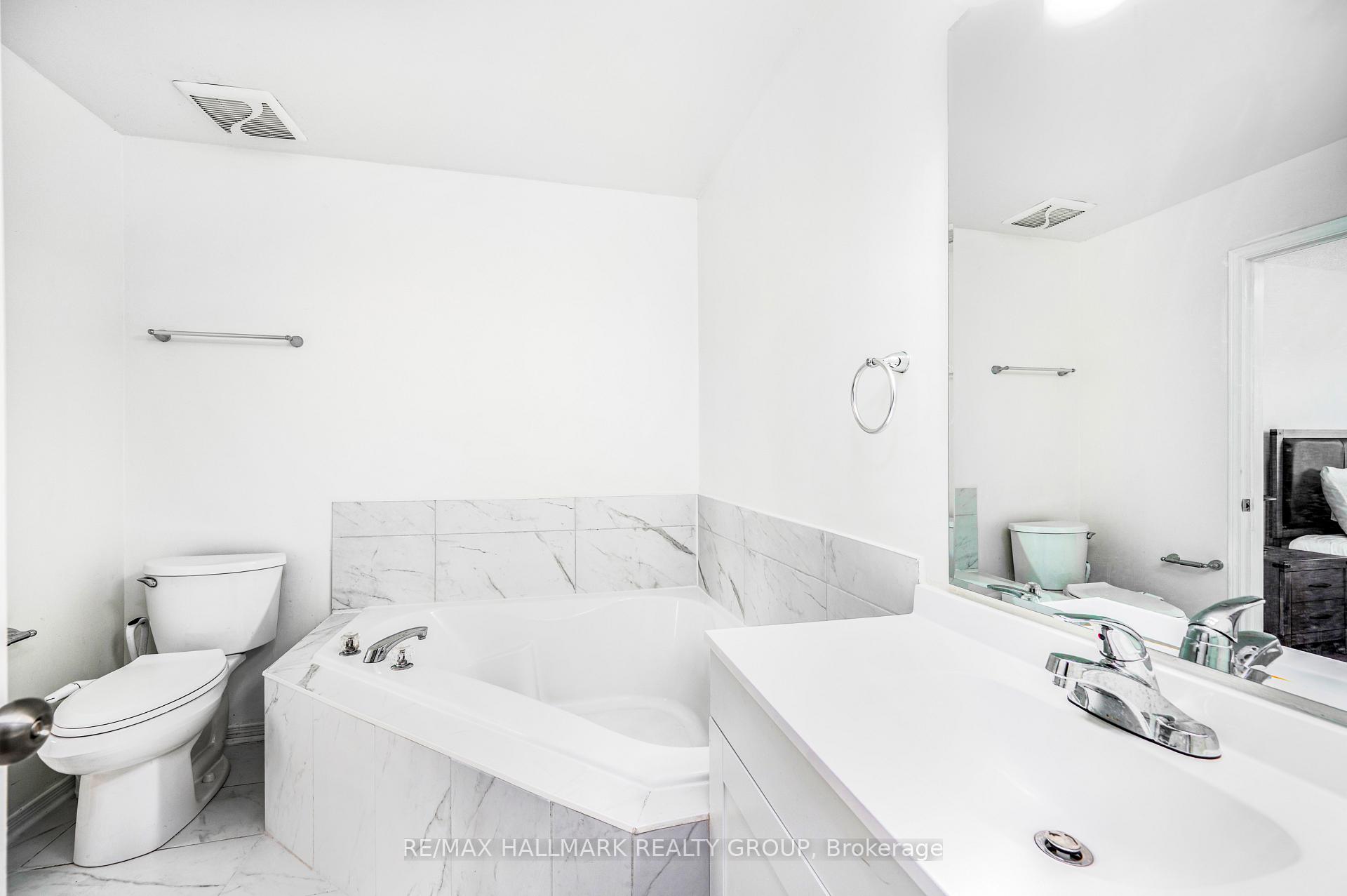 Photo 13 of 73 Palmadeo Drive, Ottawa, Barrhaven - Longfields — HOMEH