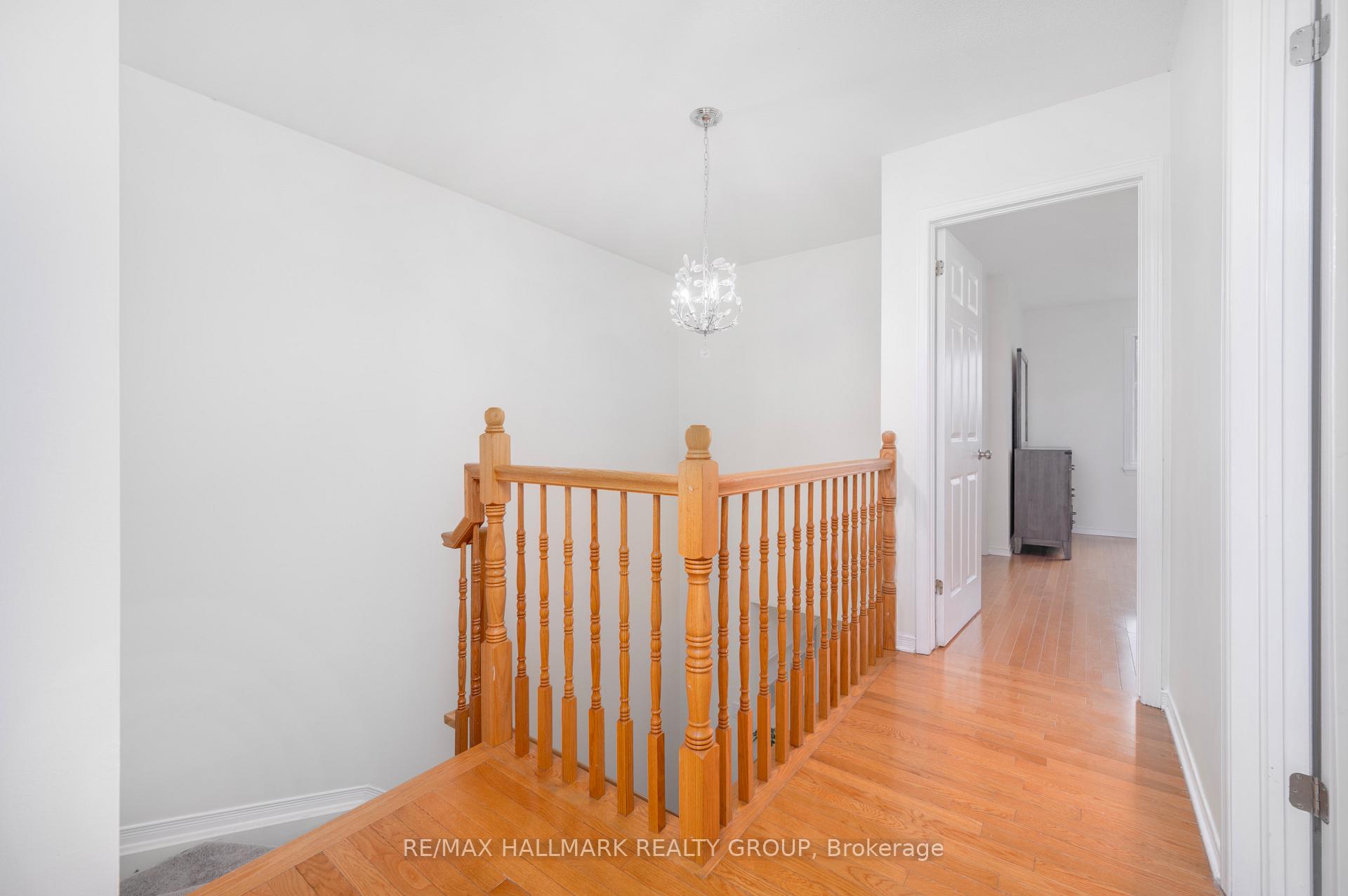 Photo 15 of 73 Palmadeo Drive, Ottawa, Barrhaven - Longfields — HOMEH