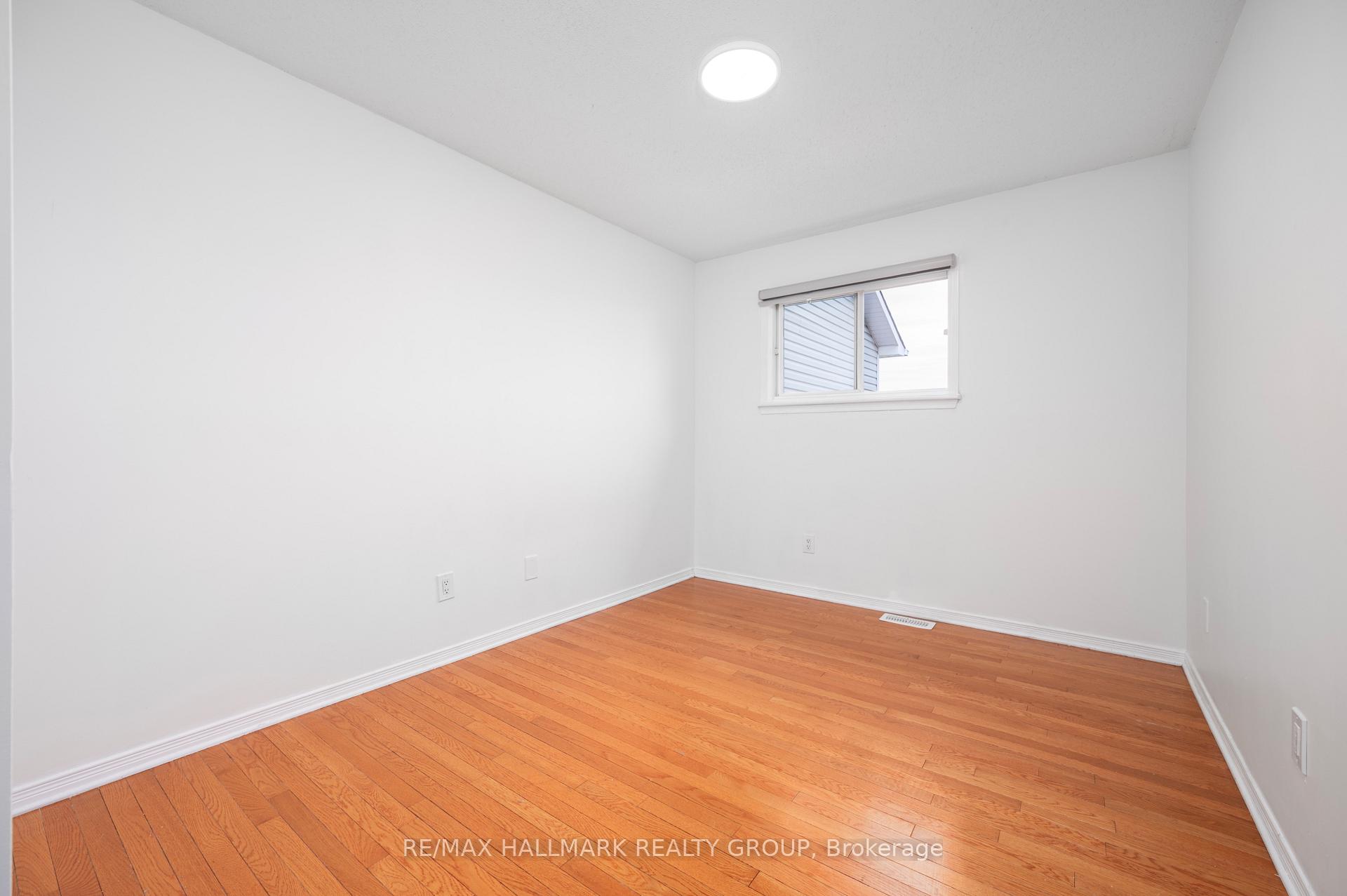 Photo 16 of 73 Palmadeo Drive, Ottawa, Barrhaven - Longfields — HOMEH
