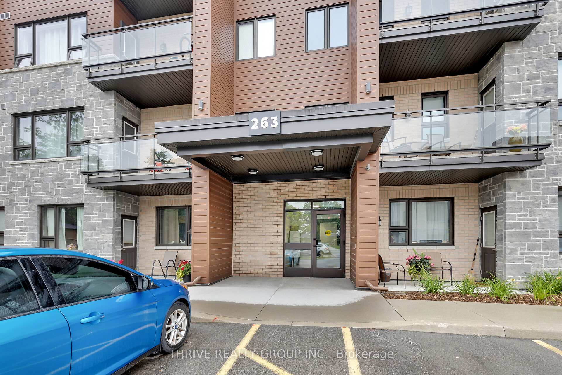 Photo 3 of Unit 301, 263 Butler Street, Lucan Biddulph, Lucan — HOMEH