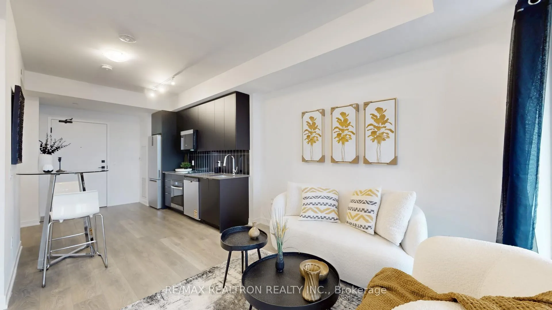 Photo 9 of Unit 2107, 474 Caldari Road, Vaughan, Concord — HOMEH