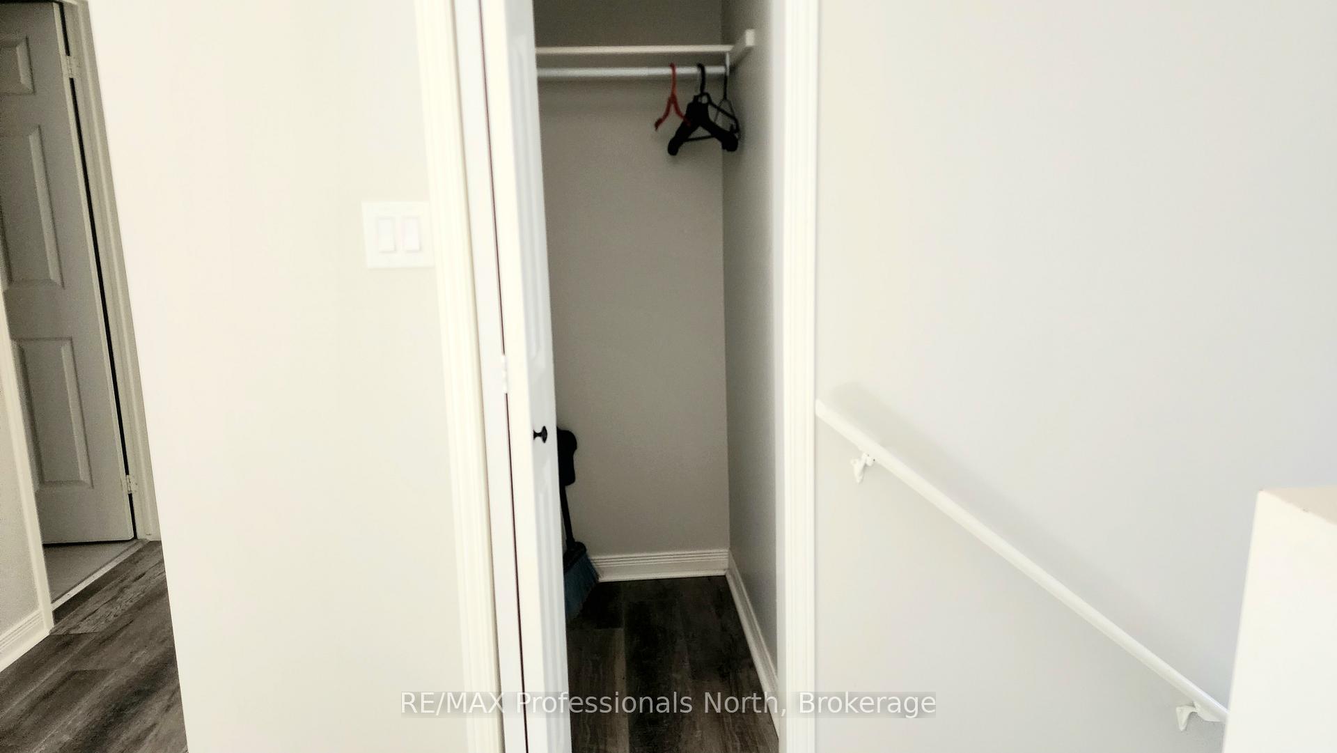 Photo 12 of Unit 33, 200 Pine Street, Bracebridge, Macaulay — HOMEH