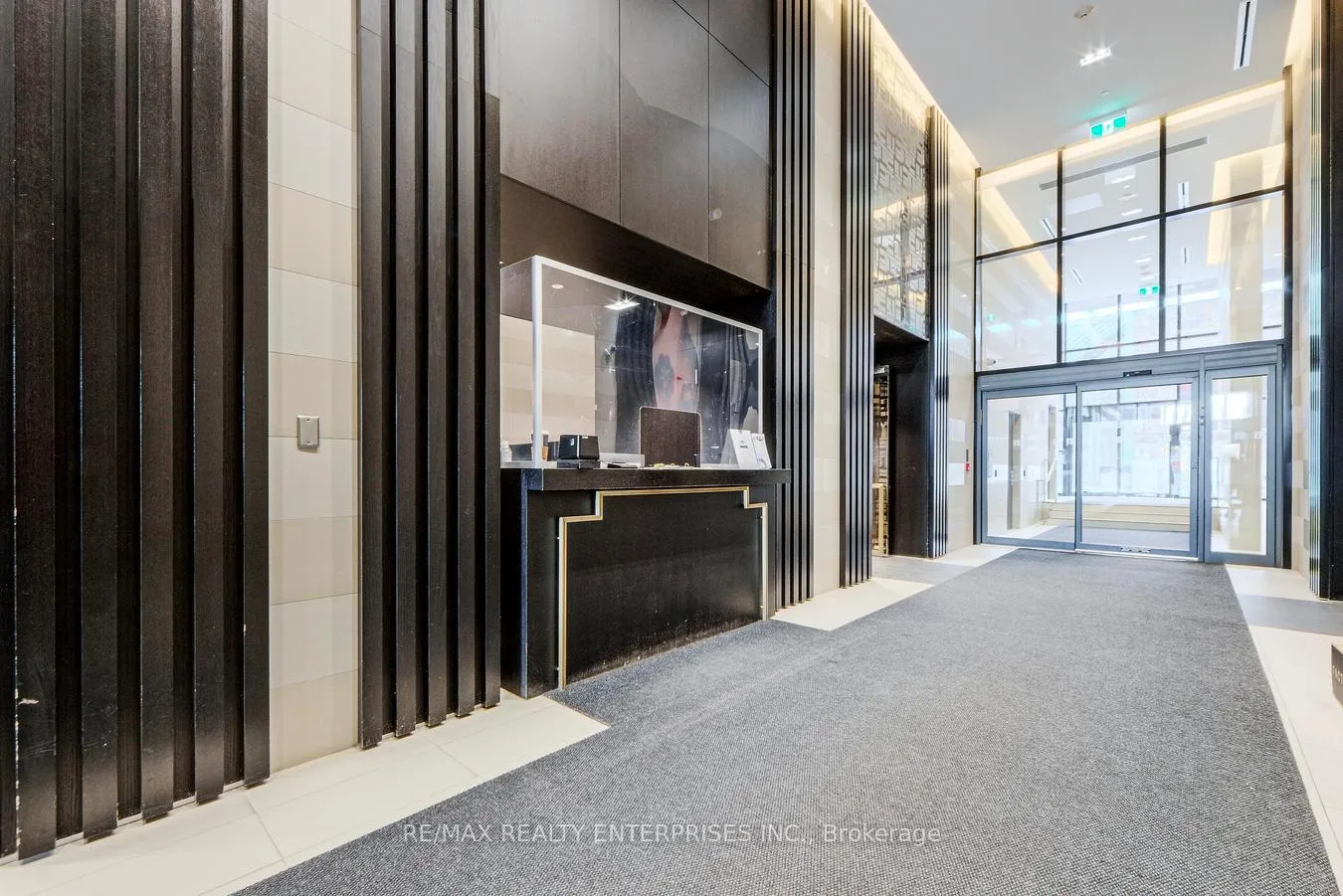 Photo 5 of Unit 1401, 501 Yonge Street, Toronto, Church-Yonge Corridor — HOMEH