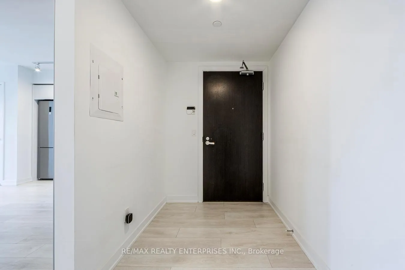 Photo 6 of Unit 1401, 501 Yonge Street, Toronto, Church-Yonge Corridor — HOMEH