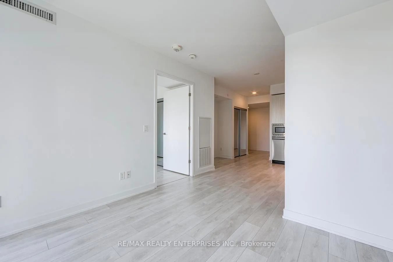 Photo 19 of Unit 1401, 501 Yonge Street, Toronto, Church-Yonge Corridor — HOMEH