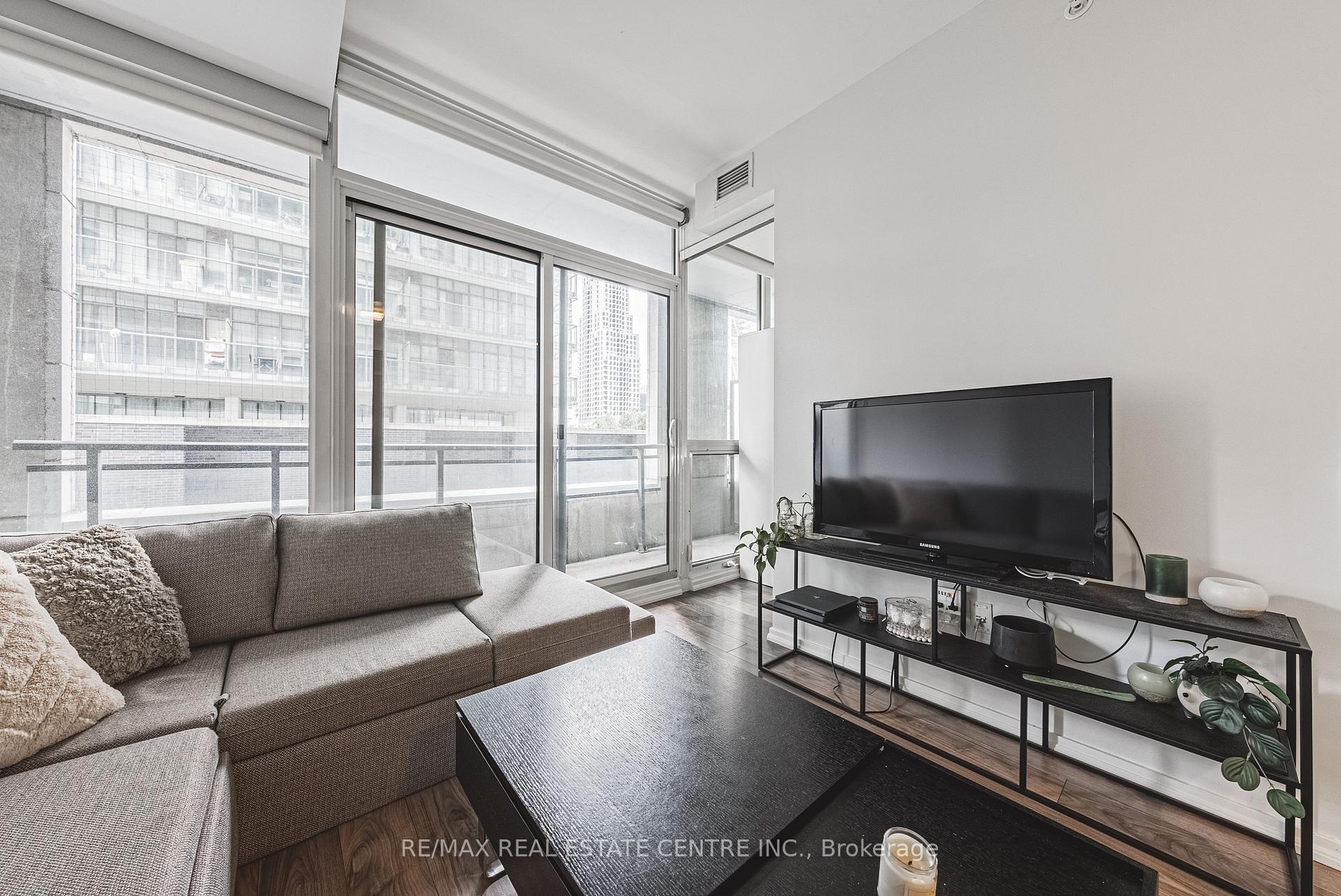 Photo 10 of Unit 605, 45 Charles Street E, Toronto, Church-Yonge Corridor — HOMEH