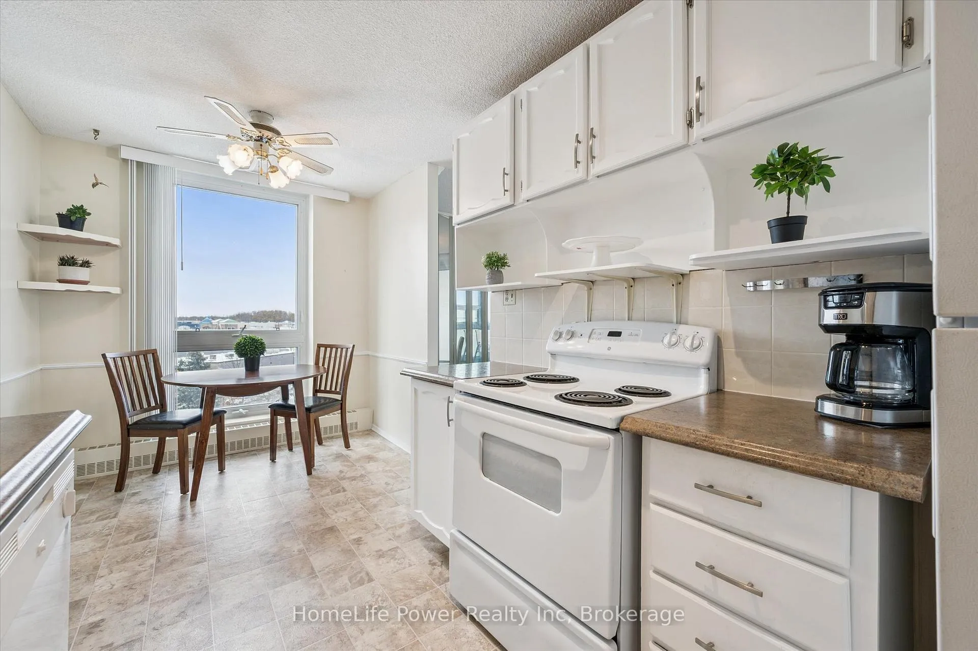 Photo 13 of Unit 711, 19 Woodlawn Road E, Guelph, Riverside Park — HOMEH