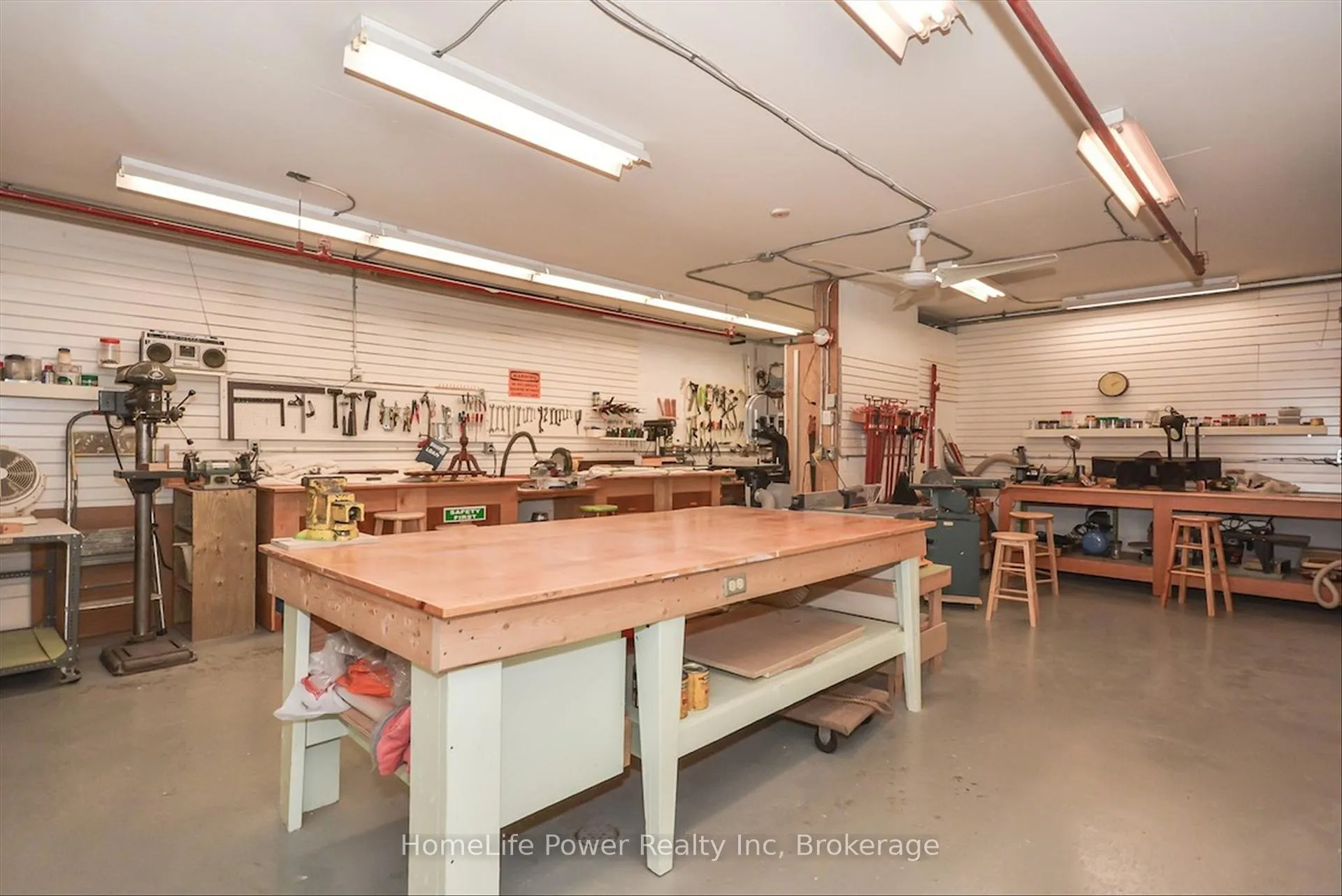 Photo 37 of Unit 711, 19 Woodlawn Road E, Guelph, Riverside Park — HOMEH