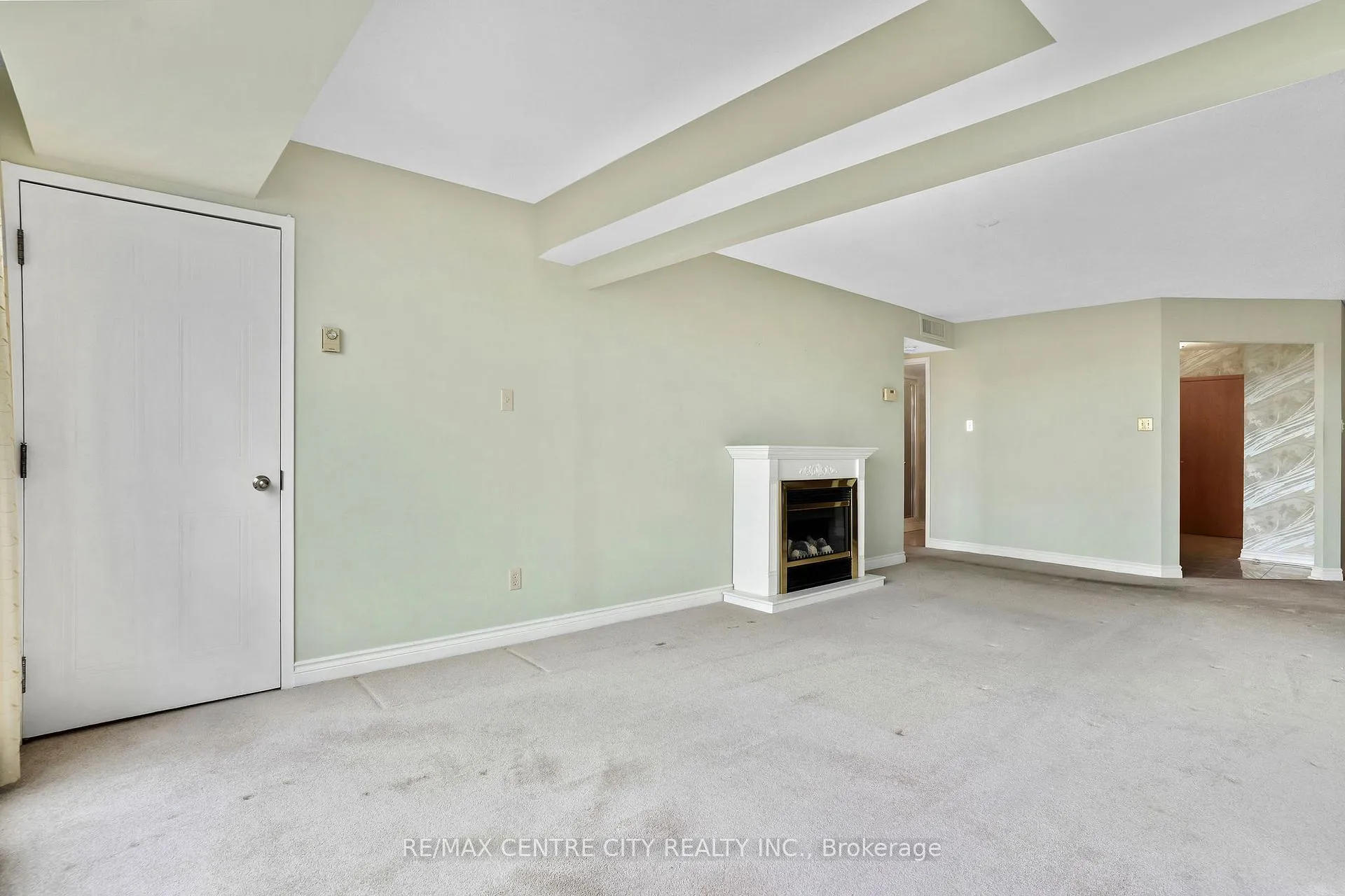 Photo 21 of Unit 808, 4 Willow Street, Waterloo — HOMEH
