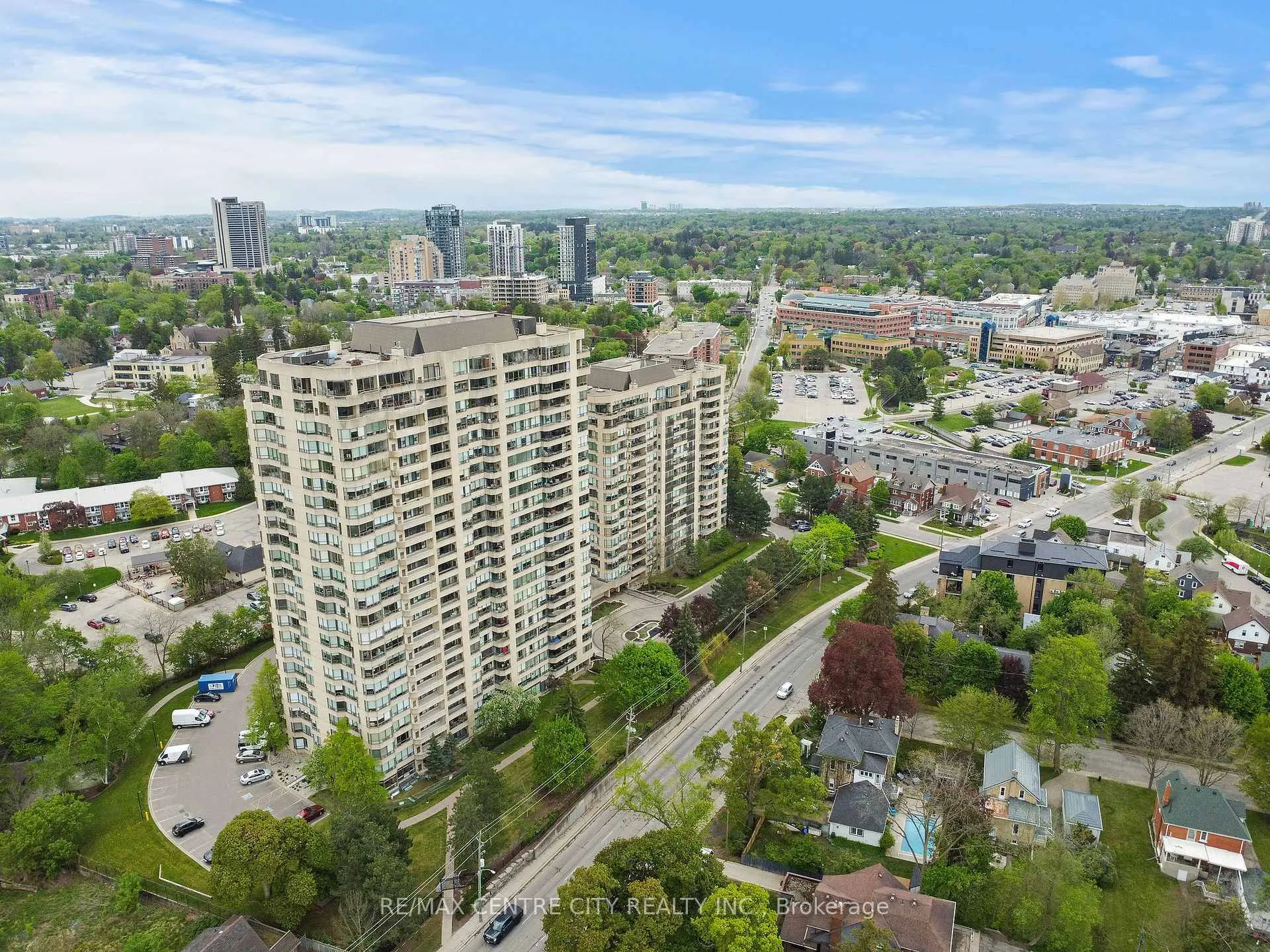 Photo 36 of Unit 808, 4 Willow Street, Waterloo — HOMEH