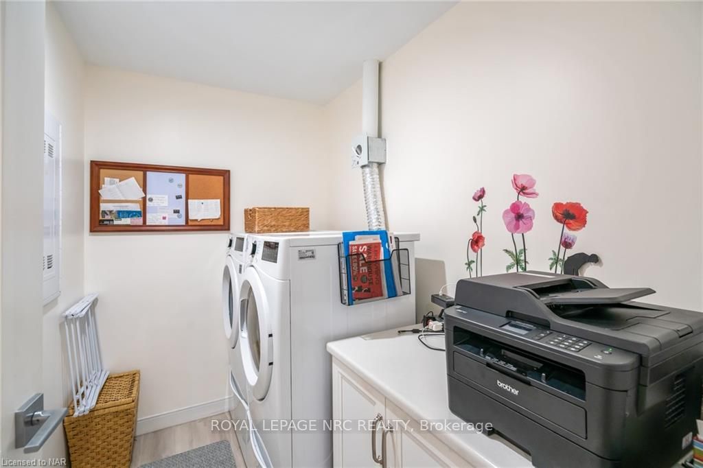 Photo 13 of Unit 402, 105 Vansickle Road, St. Catharines, Rykert/Vansickle — HOMEH