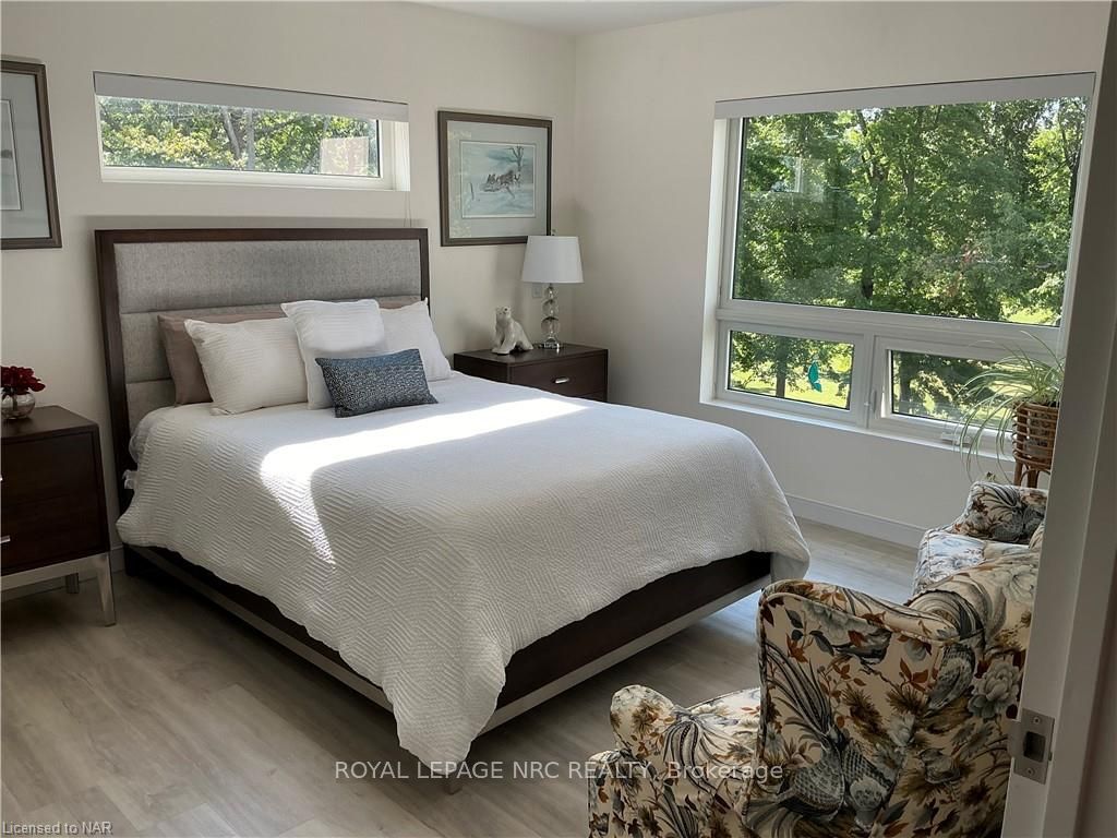 Photo 14 of Unit 402, 105 Vansickle Road, St. Catharines, Rykert/Vansickle — HOMEH