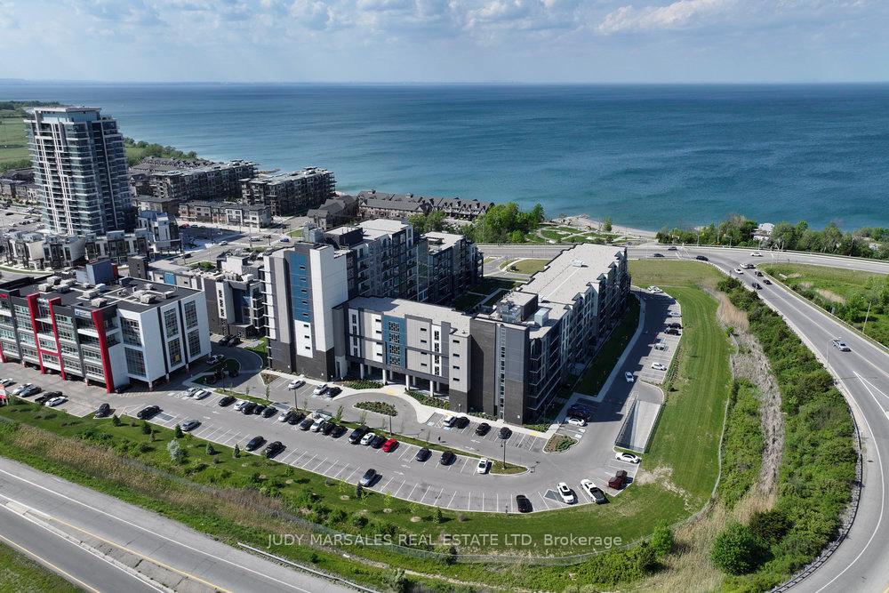 Photo 1 of Unit 424, 16 Concord Place, Grimsby, Grimsby Beach — HOMEH