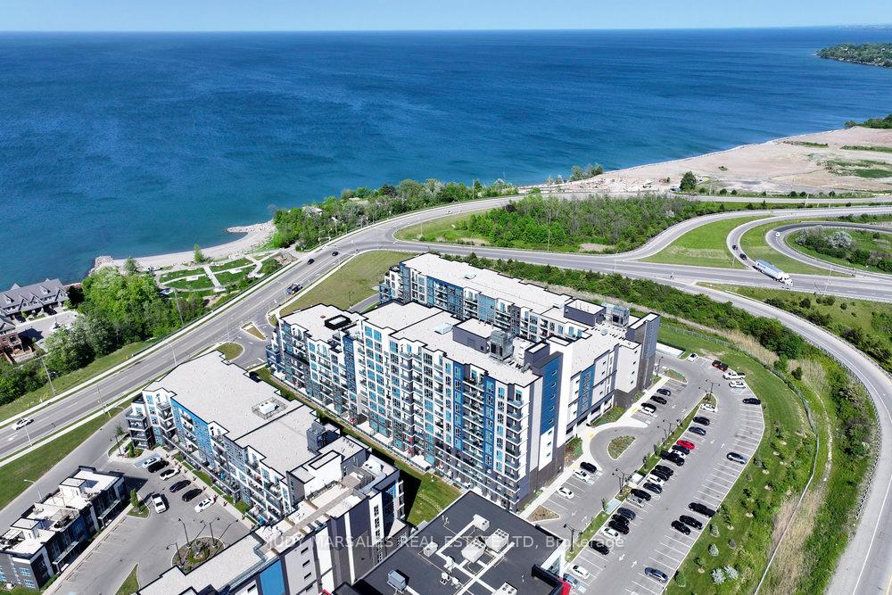 Photo 3 of Unit 424, 16 Concord Place, Grimsby, Grimsby Beach — HOMEH