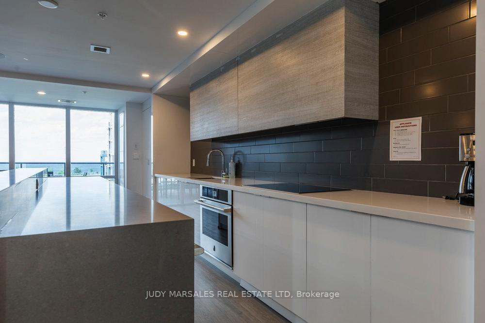 Photo 12 of Unit 424, 16 Concord Place, Grimsby, Grimsby Beach — HOMEH