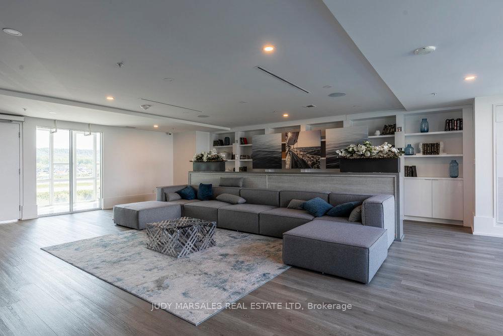 Photo 13 of Unit 424, 16 Concord Place, Grimsby, Grimsby Beach — HOMEH