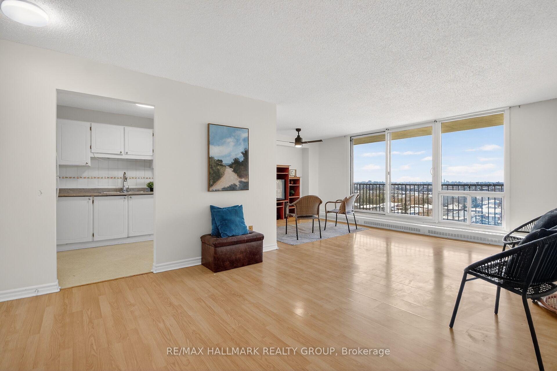 Photo 10 of Unit 1001, 665 Bathgate Drive, Ottawa, Carson Meadows — HOMEH