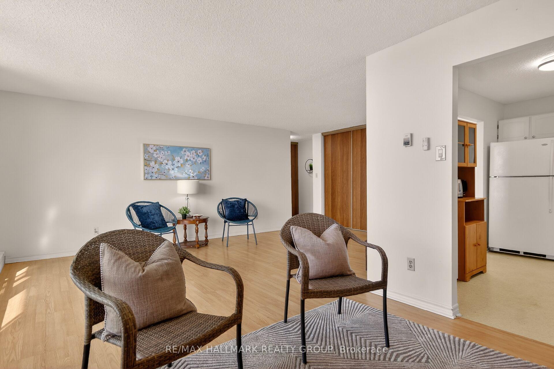 Photo 17 of Unit 1001, 665 Bathgate Drive, Ottawa, Carson Meadows — HOMEH