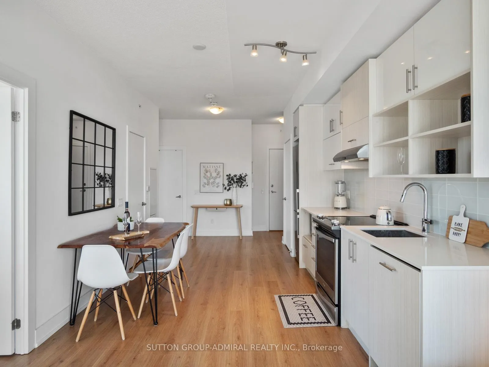 Photo 9 of Unit 1005, 128 Fairview Mall Drive, North York, Don Valley Village — HOMEH