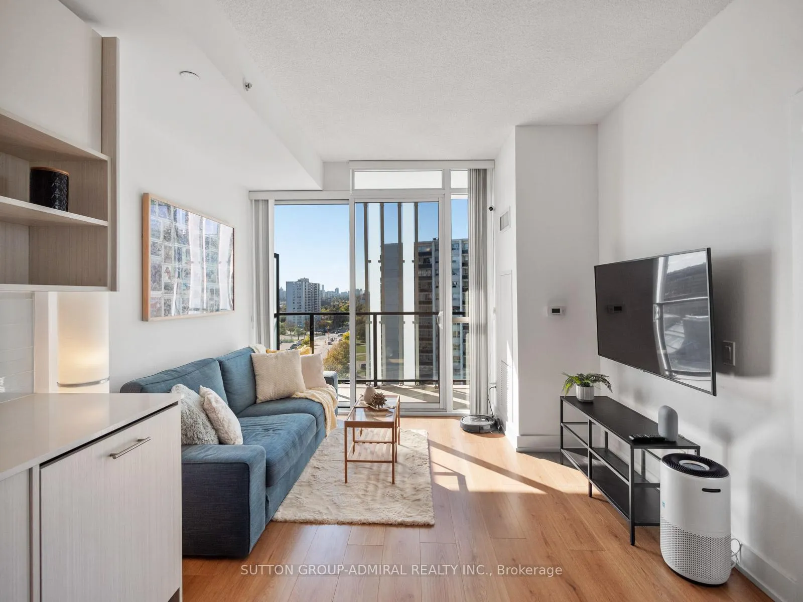 Photo 10 of Unit 1005, 128 Fairview Mall Drive, North York, Don Valley Village — HOMEH
