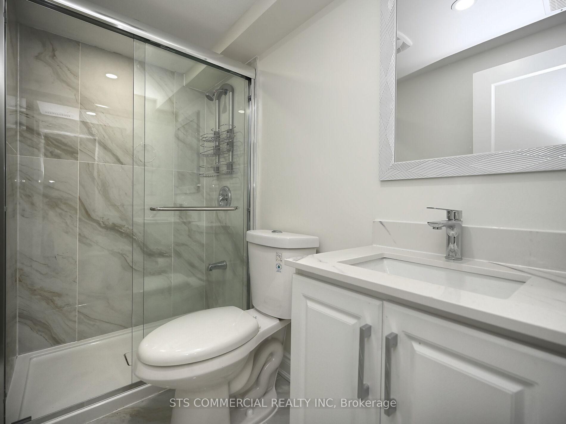 Photo 47 of 72 Adirondack Crescent W, Brampton, Sandringham-Wellington — HOMEH